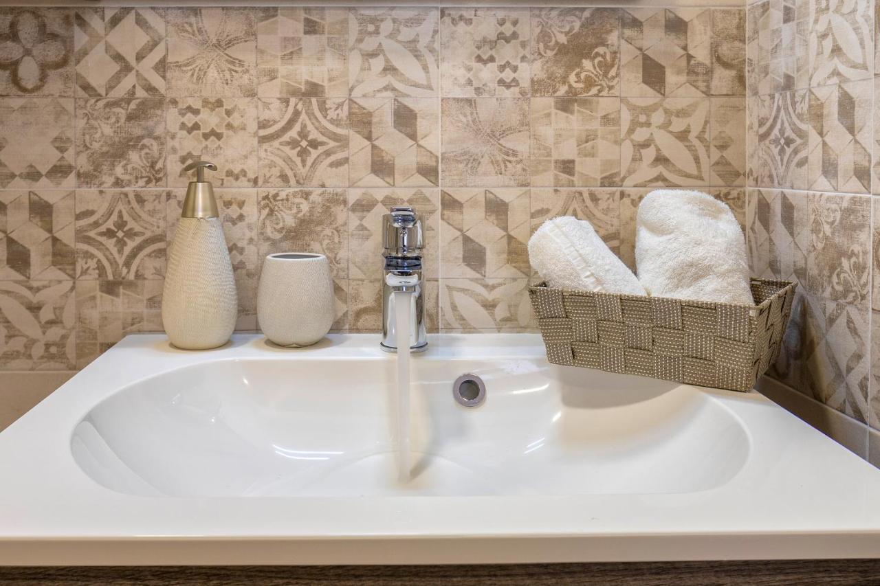 Vico Rooms Sassari Buitenkant foto