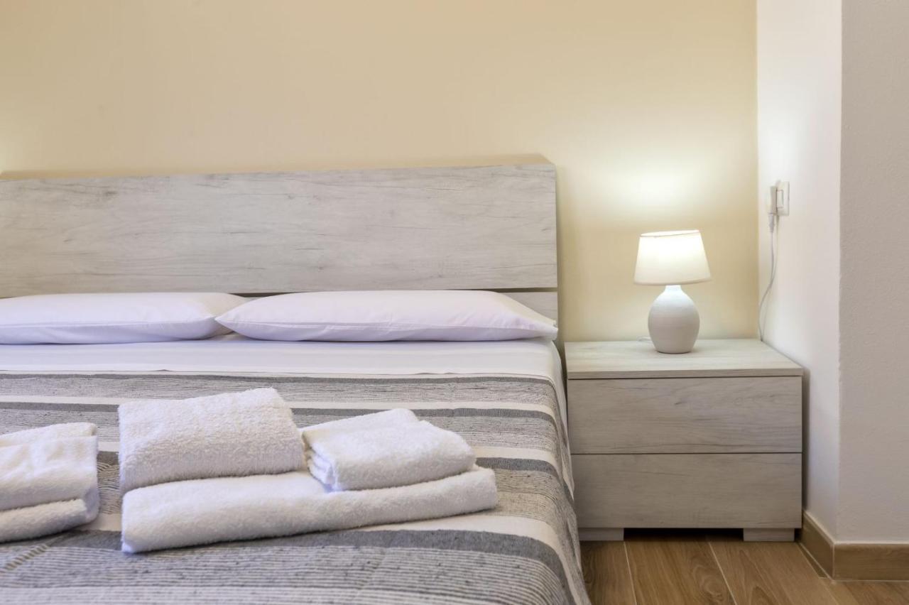 Vico Rooms Sassari Buitenkant foto
